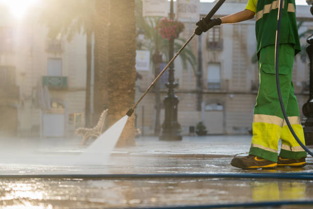 Best Local Pressure Washing Services  in Tomahawk, WI